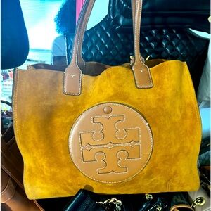 Beautiful Tory Burch bag